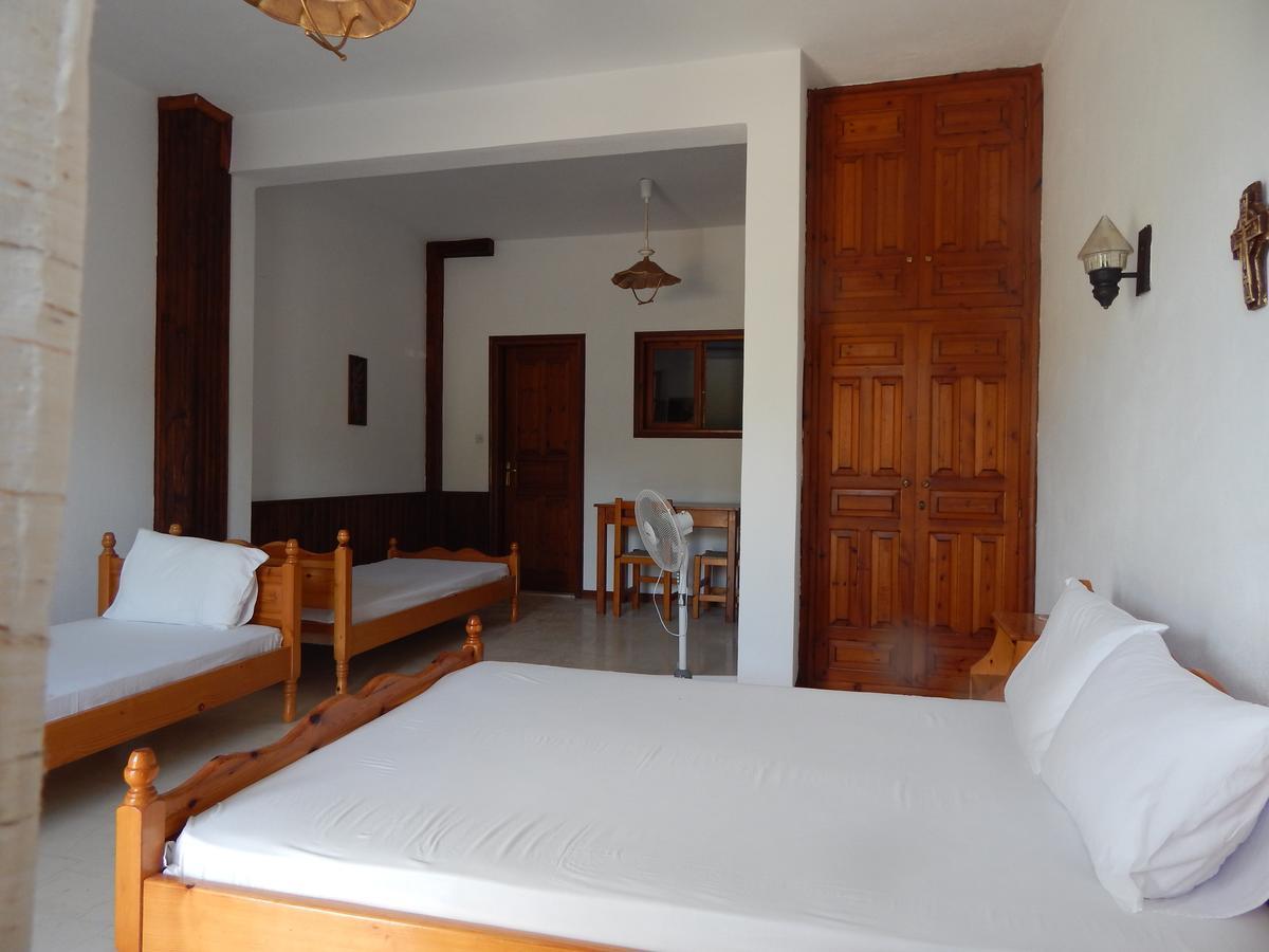 Ktena Apartments Platanias  Eksteriør billede