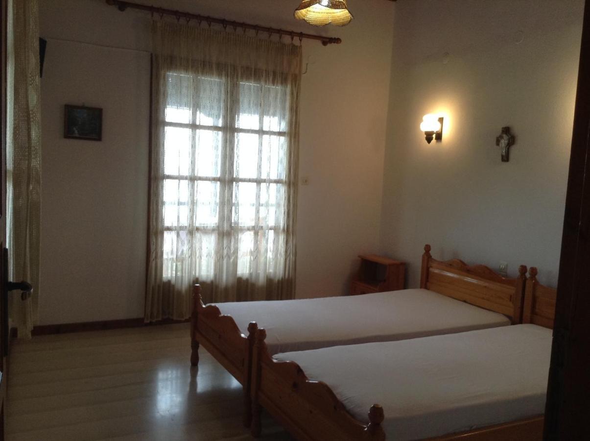Ktena Apartments Platanias  Værelse billede