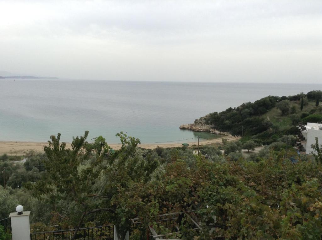Ktena Apartments Platanias  Eksteriør billede