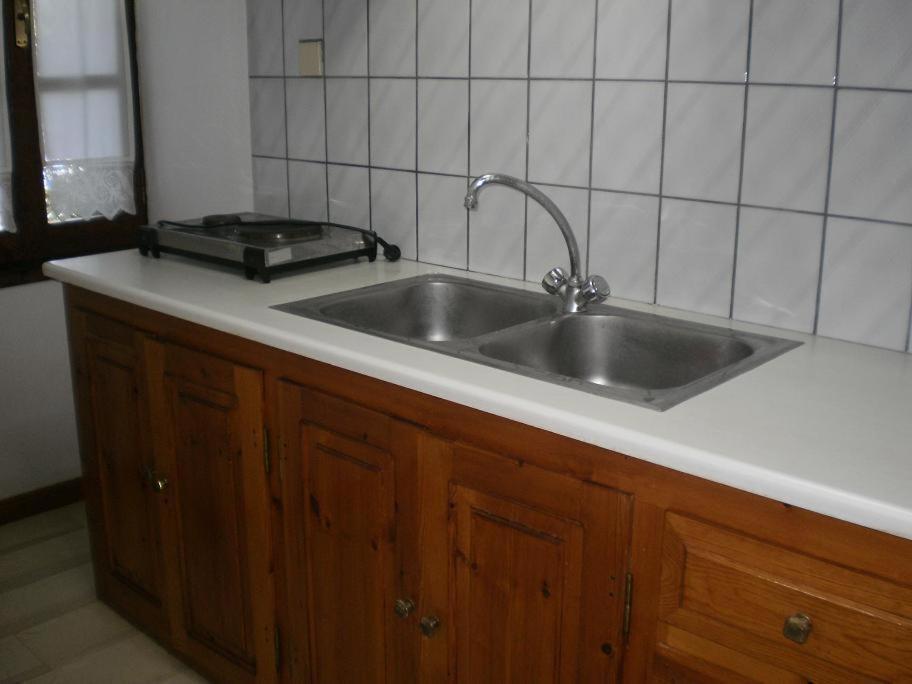 Ktena Apartments Platanias  Eksteriør billede